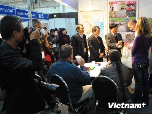 Hàng Việt Nam được quan tâm đặc biệt tại Hội chợ thương mại quốc tế SAITEX lần thứ 21  - ảnh 1